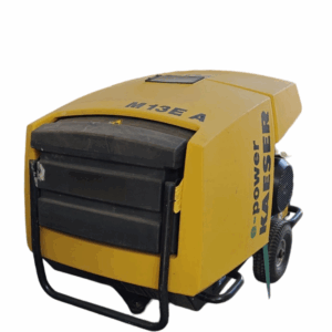 Sähkökäyttöinen kompressori Kaeser M13E A (käytetty)